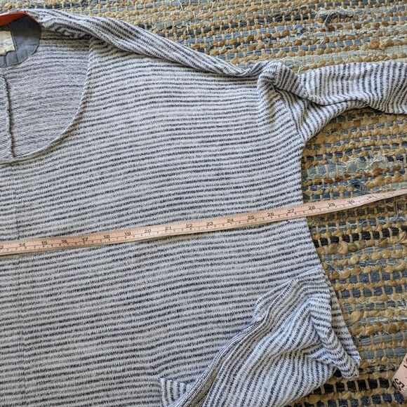 Sperry Nautical Vneck 3/4 Dolman L Striped Pocket Tee Shirt Blue White Fisherman - Picture 4 of 7